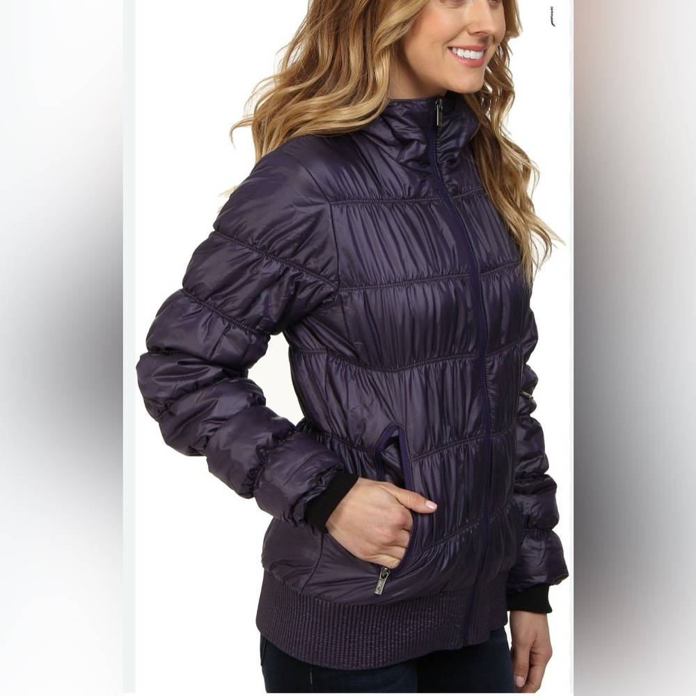 Columbia Jacket‎ with Omni Heat
Reflective Lining  Size Medium